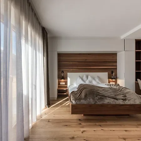 Feldmessner Otel 3*