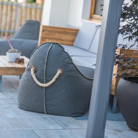 Feldmessner Otel Brunico
